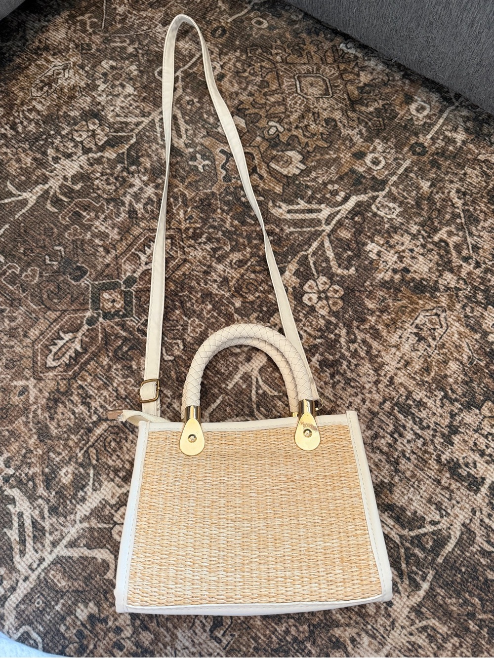 Mini Straw Bag Braided Detail Contrast Binding Zipper Cream & White - Picture 7 of 7